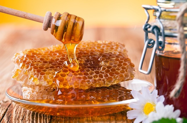 عسل طبیعی